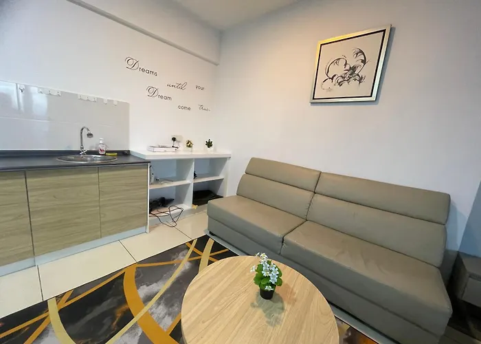 Evo Suites Bangi Homestay Free Parking & Wifi